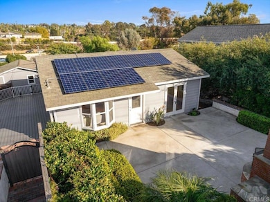 697 Ocean View Ave, Encinitas, CA 92024 - photo 4