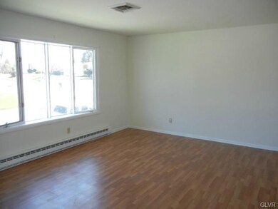 1704 Elmhurst Dr, Whitehall, PA 18052 - photo 3