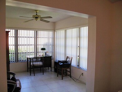 Enclosed Patio (4)