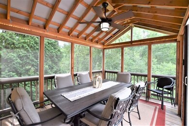 398 Davis St, Northborough, MA 01532 - photo 4