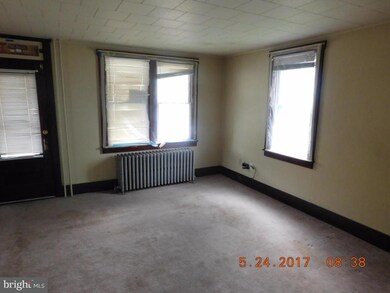 710 W Market St, Williamstown, PA 17098 - photo 5