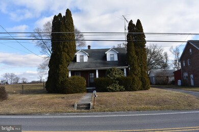 322 Warm Spring Rd, Chambersburg, PA 17202 - photo 4