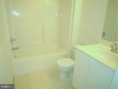 2509 Shelley Cir unit 2D, Frederick, MD 21702 - photo 4