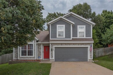 5185 Lakecrest Dr, Shawnee, KS 66218 - photo 4