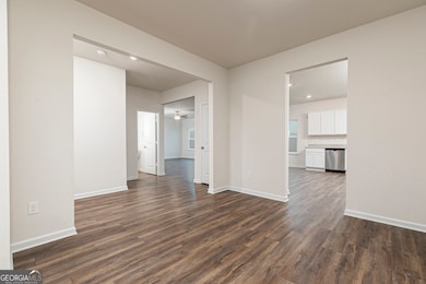 1417 Sodbuster Dr, Locust Grove, GA 30248 - photo 5