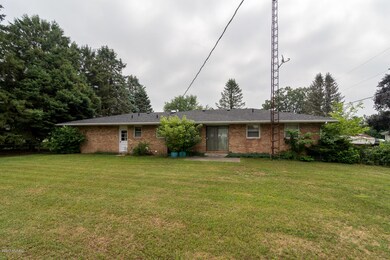 Amherst-24