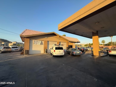 9001 N 7th Ave, Phoenix, AZ 85021 - photo 2