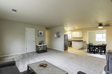 living staged2