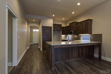 20892 Gateway Dr, Bend, OR 97702 - photo 6