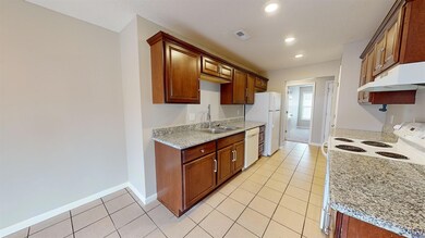 7010 SW Wheatfield Ln, Topeka, KS 66619 - photo 7