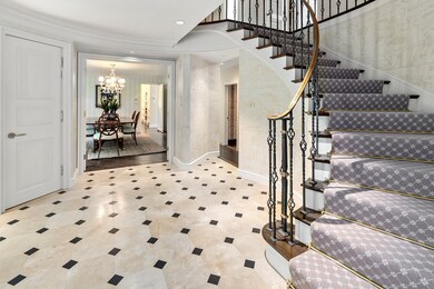 11 Scotch Pine Cir, Wellesley Hills, MA 02481 - photo 2