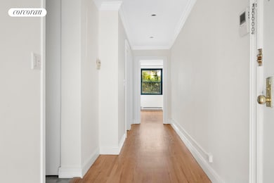 133 Barrow St unit 3B, New York, NY 10014 - photo 5