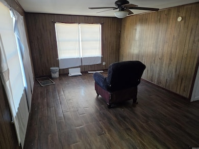 3300 Daffodil St, Pine Bluff, AR 71603 - photo 2