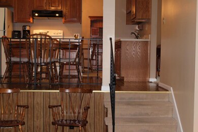 8505 Roseborough Rd, Louisville, KY 40228 - photo 6