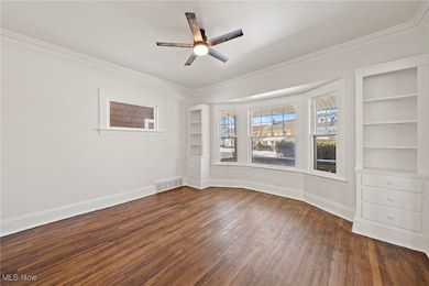 1061 Greyton Rd, Cleveland, OH 44112 - photo 6