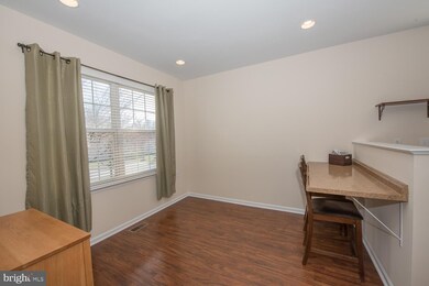 515 Gilmer Rd unit 371, Coatesville, PA 19320 - photo 3