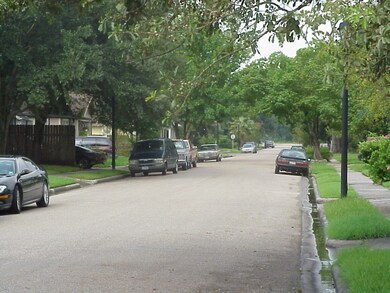 1002 Key St unit 2, Houston, TX 77009 - photo 3
