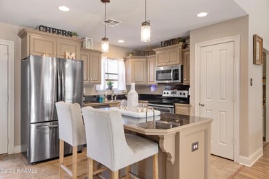 208 Landsdowne Way-8