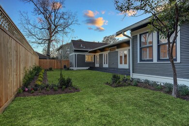 714 Pecore St, Houston, TX 77009 - photo 2