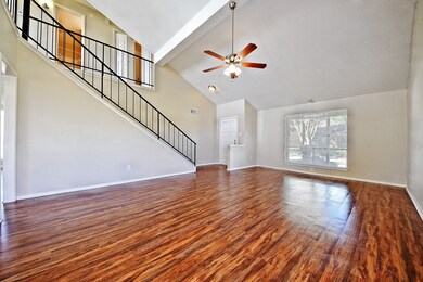 3423 Hombly Rd, Houston, TX 77066 - photo 6