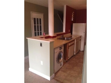 Island Terrace unit 125, Saco, ME 04072 - photo 5