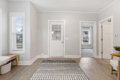 175 W 14th St, Holland-19