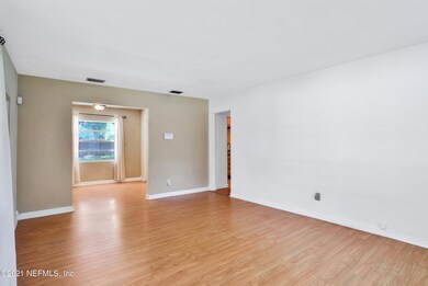 6431 Solandra Dr, Jacksonville, FL 32210 - photo 4