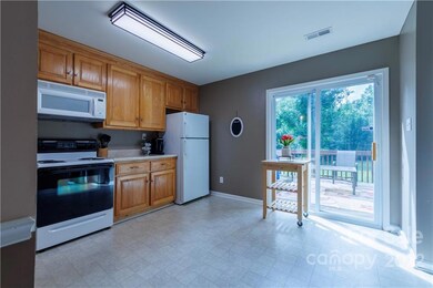 5718 Lewis Rd, Gastonia, NC 28052 - photo 7