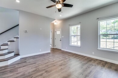 923 W Murray St, Denison, TX 75020 - photo 6