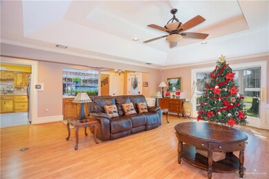 116 W Kerria Ave, McAllen, TX 78501 - photo 4