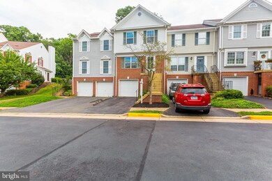 226 Finchingfield Ct, Sterling, VA 20165 - photo 4