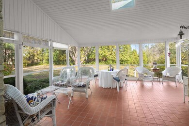 N72W16944 Good Hope Rd, Menomonee Falls, WI 53051 - photo 4