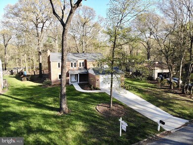 2453 Freetown Dr, Reston, VA 20191 - photo 2