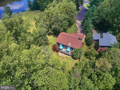 5509 Fireside Ct, Fairfax, VA 22032 - photo 4