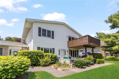 372 Chatham Cir unit 372, Warwick, RI 02886 - photo 2