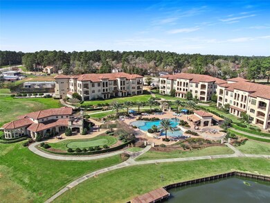 This luxurious 2 bed/2 bath condo is on the first