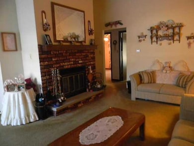 1242 Nash Rd, North Tonawanda, NY 14120 - photo 4