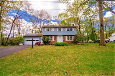 956 Douglas Ct, Schenectady, NY 12309 - photo 3