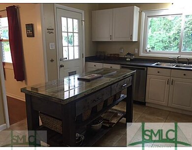 Kitchen. Great working kitchen with stainless appl