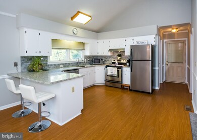 2932 Baltimore Ave, Halethorpe, MD 21227 - photo 3