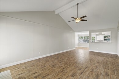 2536 Parkway Ave, Rosenberg, TX 77471 - photo 4