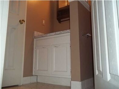 8323 Roseborough Rd, Louisville, KY 40228 - photo 6