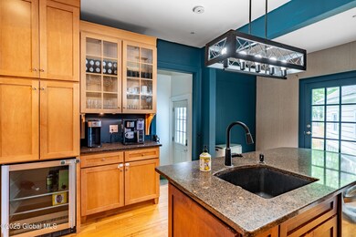 2085 Grand Blvd, Schenectady, NY 12309 - photo 5