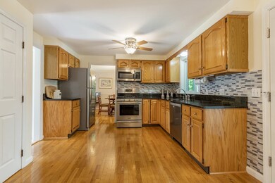 16 Lockewood Dr, Franklin, MA 02038 - photo 7