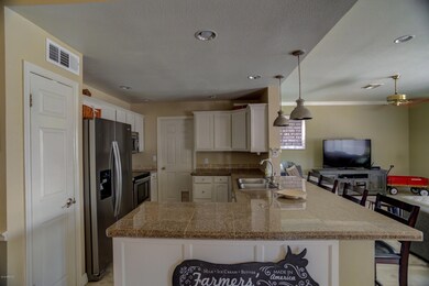 Utopia Kitchen 1