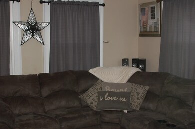 22 Mechanic St, Lancaster, NH 03584 - photo 6