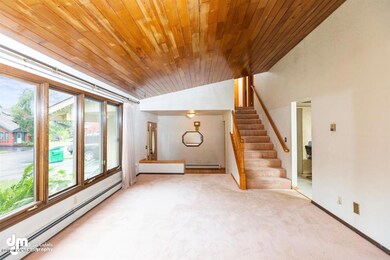 25-Living Room MS_1168