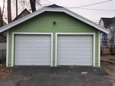 94 Westford Ave, Springfield, MA 01109 - photo 3