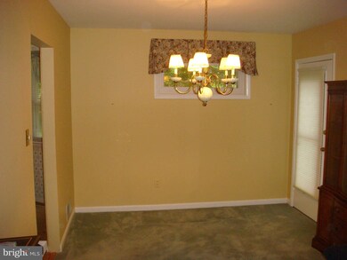 1115 Kathryn Rd, Silver Spring, MD 20904 - photo 7