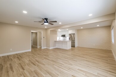 14141 Misty Meadow Ln, Houston, TX 77079 - photo 5